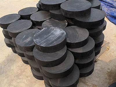 襄城县板式橡胶支座由若干层橡胶片与薄钢板经加压硫化